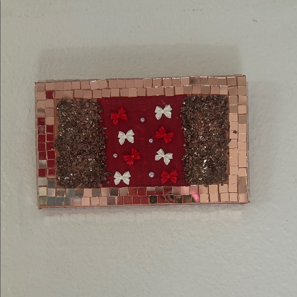 Decorative Mosaic Mini Canvas Art with Glass and Bow Accents